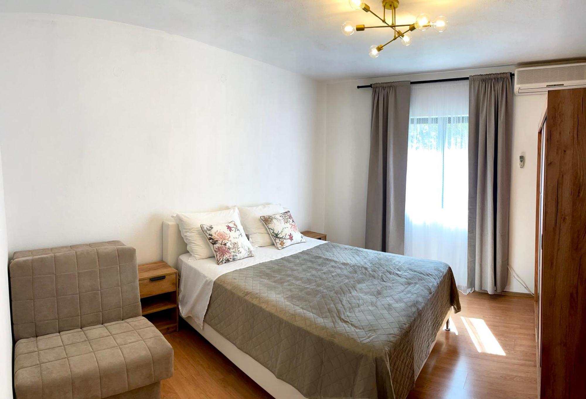 Apartments Derado Supetar Exterior photo